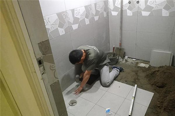 衛生間拆除-教一下如何拆除衛生間瓷磚？