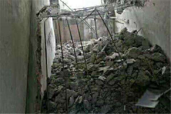 教你如何拆除混凝土樓梯？