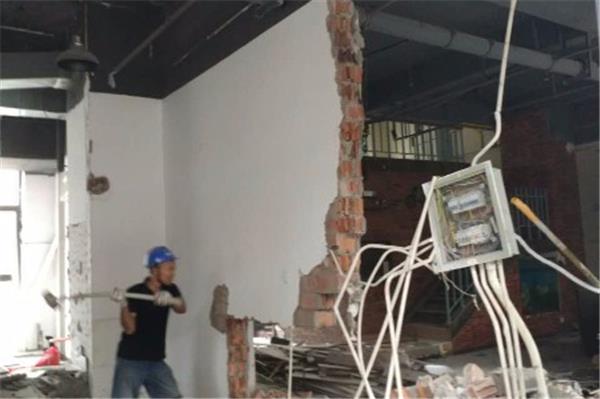 裝修拆除的時(shí)候如果不是承重墻，可以拆除嗎？