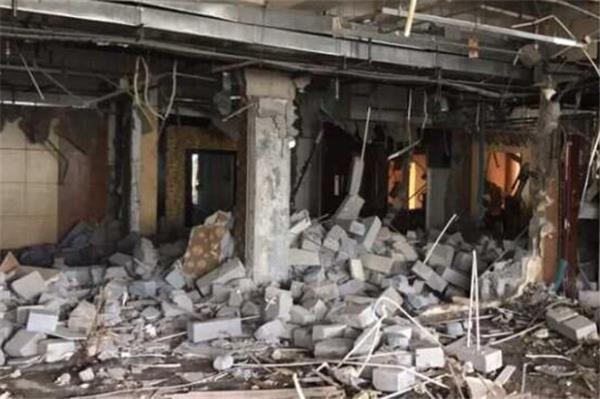 裝修拆掉隔斷墻，拆除地面的垃圾如何處理？