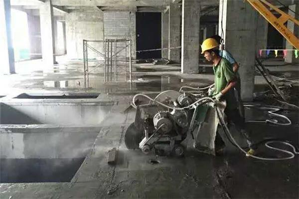 樓板切割拆除的施工方法。