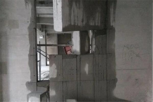 關(guān)于裝修拆除的墻體開門口的方法。