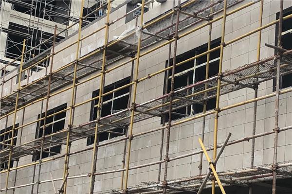 外墻瓷磚如何拆除？