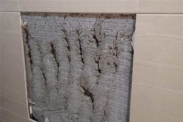 地磚空鼓怎么修補