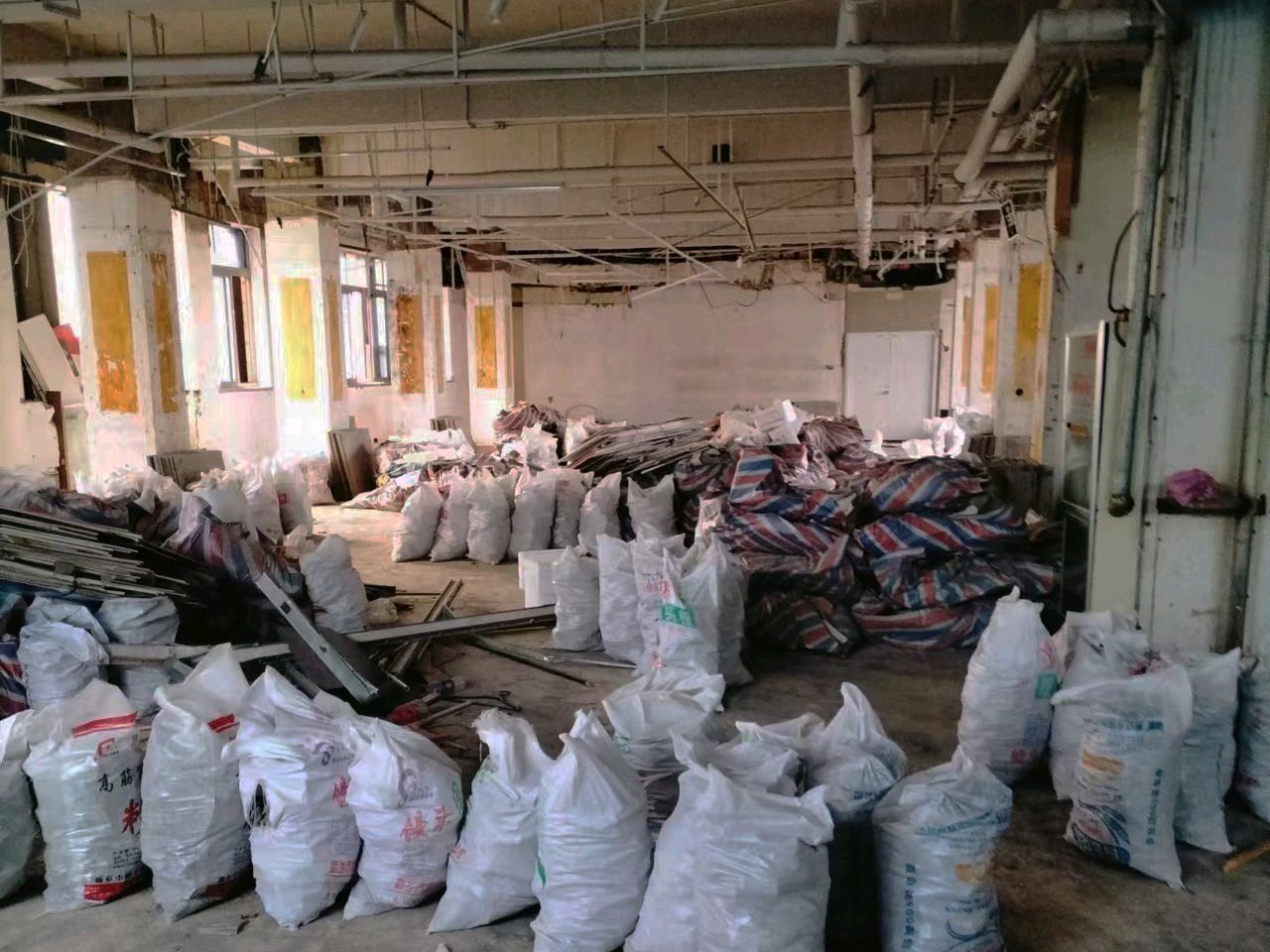 酒店拆除需要準備哪些安全措施？