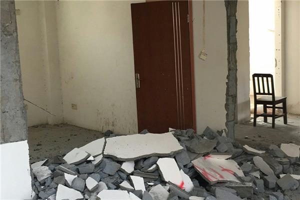 裝修拆墻與墻面翻新費(fèi)用解析：計(jì)算技巧與影響要素